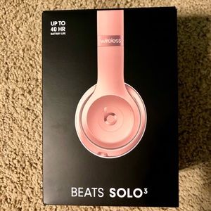 BRAND SPANKIN’ NEW Beats Wireless Solo3 headphones